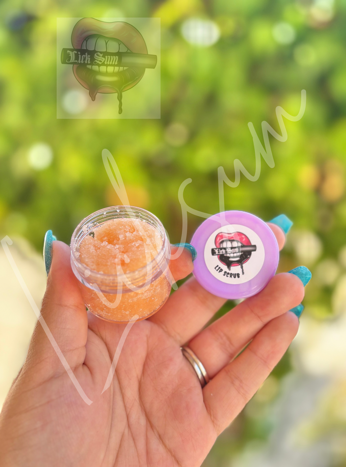Pumpkin spice lip scrub