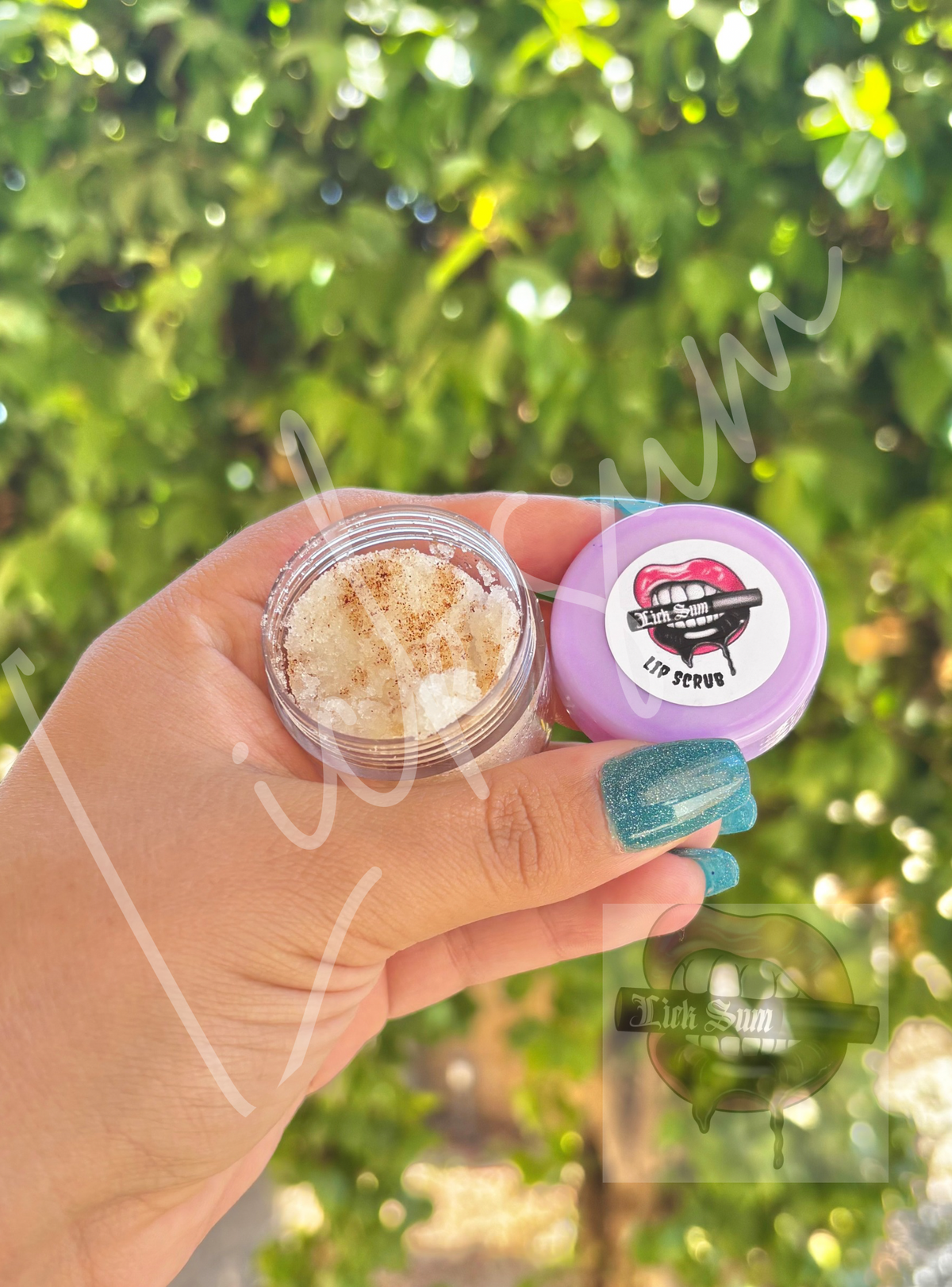 Pumpkin chai lip scrub